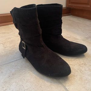 SO black suede bootie, Size 10